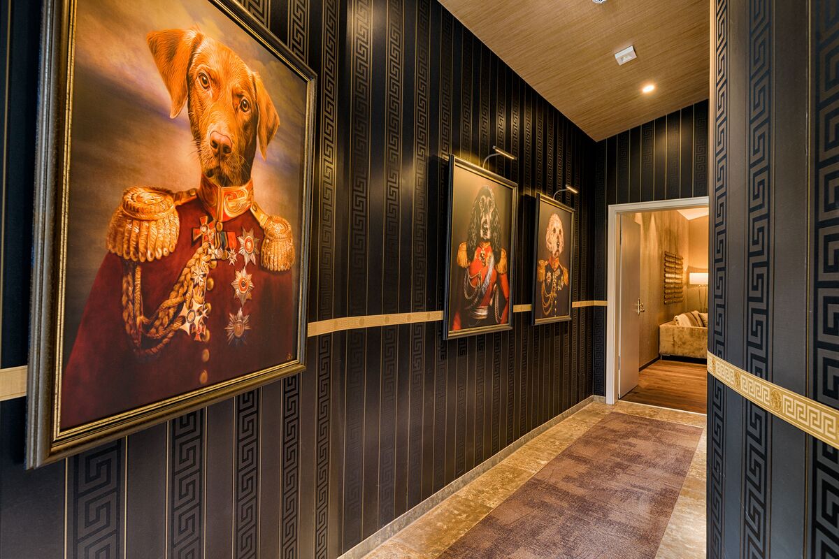 Entrance to the Schwarzwaldhaus family room