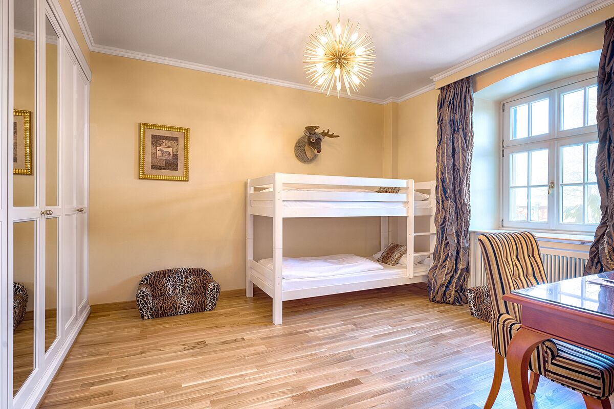 Family suite with bunk bed for children