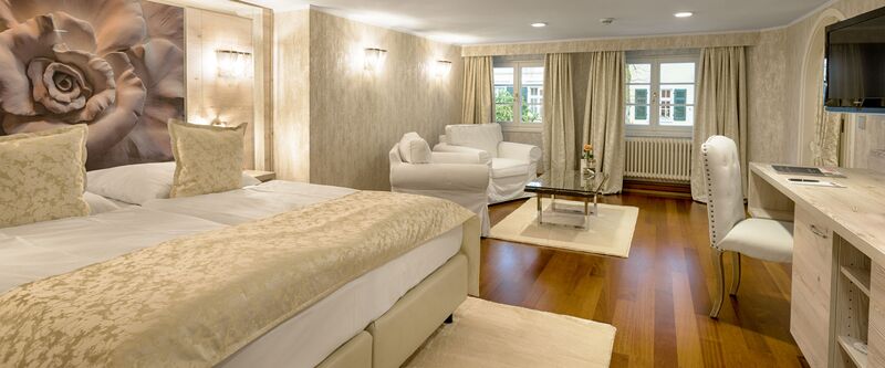 Classic Junior Suite Black Forest House